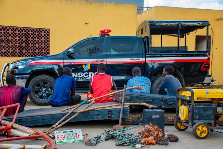 NSCDC FCT Arrest 5 Suspected Vandals