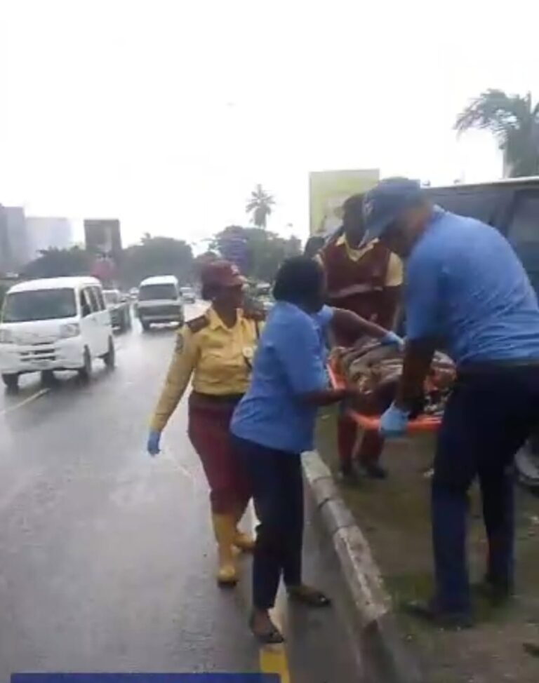 LASTMA, LASAMBUS Rescue Three In Lone Collision, Multiple- Vehicle Crashes Across Lagos